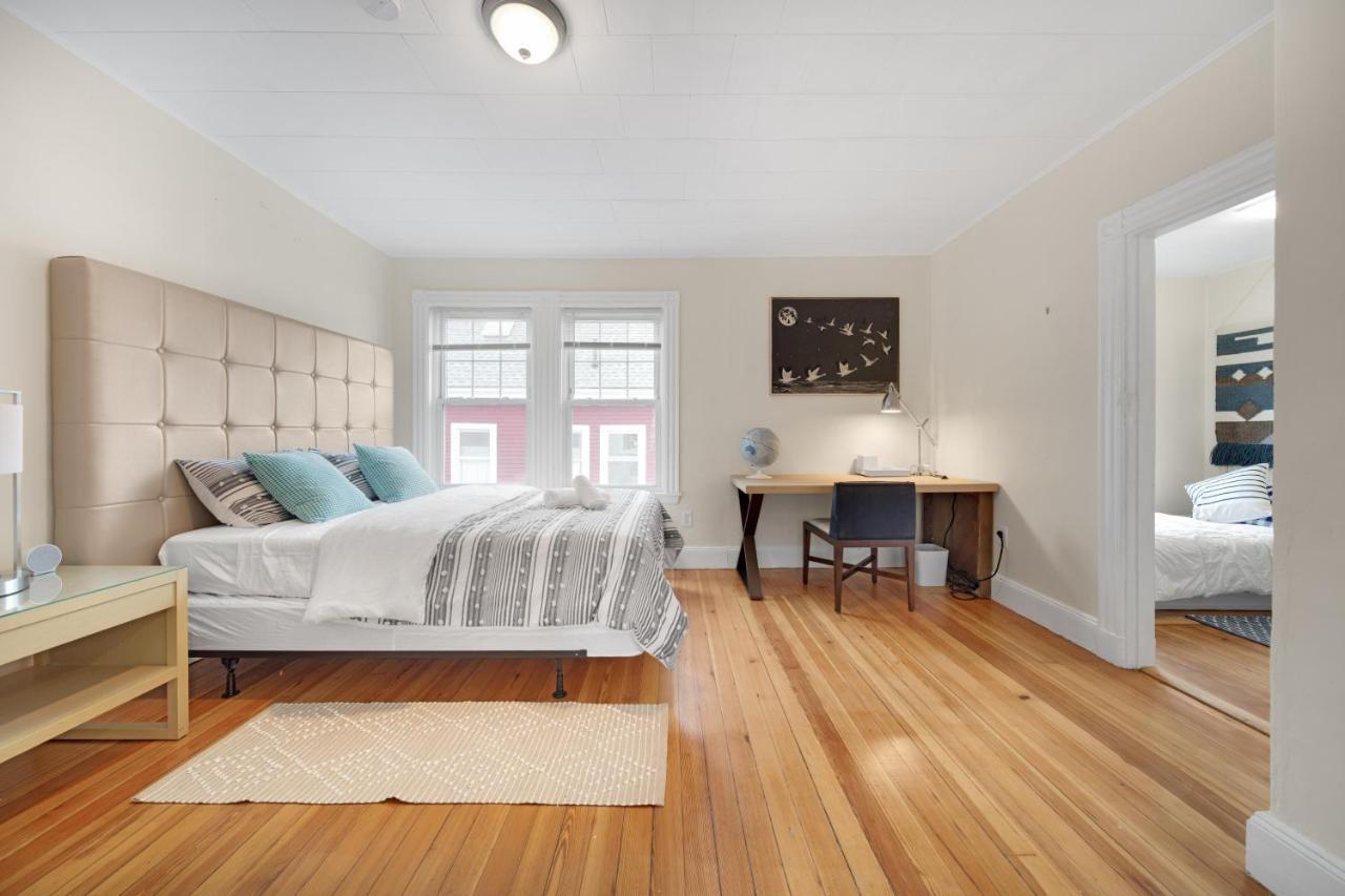 5Br 2Bh Bright & Spacious Apt In Brighton Boston Buitenkant foto