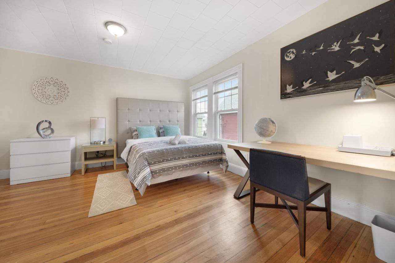 5Br 2Bh Bright & Spacious Apt In Brighton Boston Buitenkant foto
